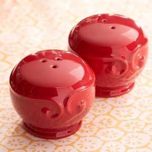 Berry Salt & Pepper shakers